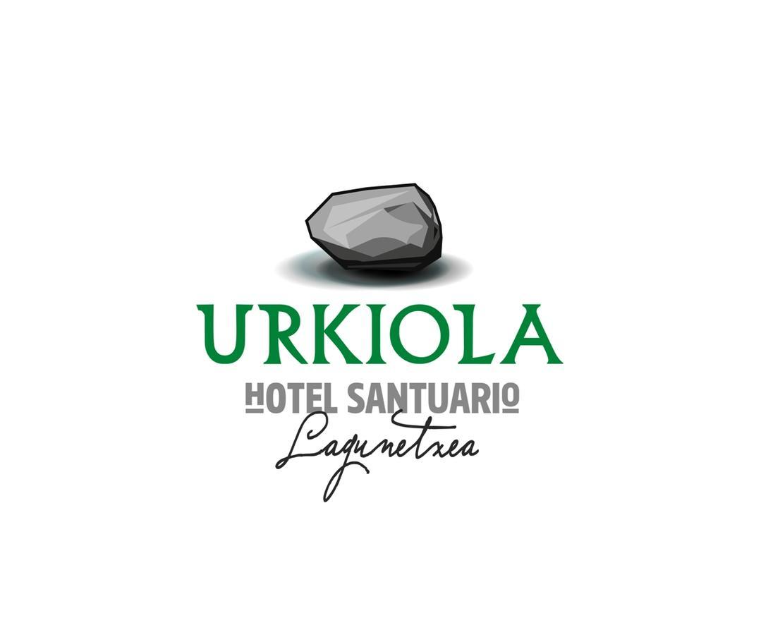 Hotel Santuario Urkiola - Lagunetxea Urquiola Bagian luar foto